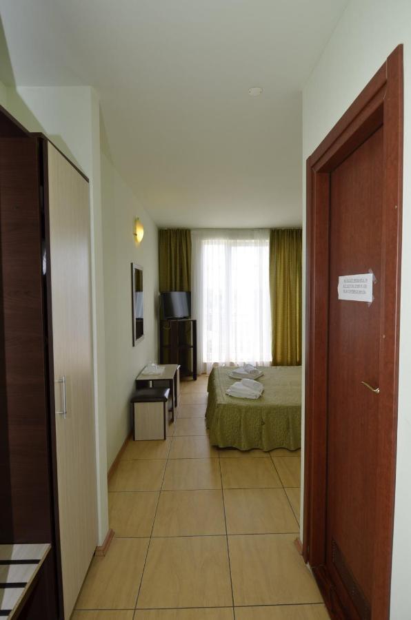 Hotel Intim Costinești Kültér fotó