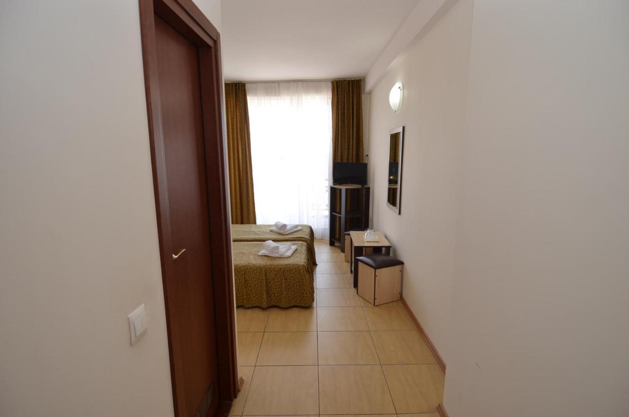 Hotel Intim Costinești Kültér fotó