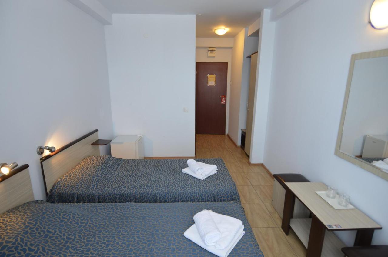 Hotel Intim Costinești Kültér fotó